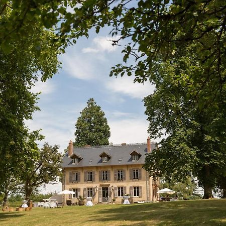 Domaine De Savigny Bed and Breakfast Saint-Saulge Exteriör bild